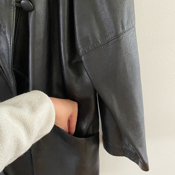 Vintage 70s/80s Italian Black Leather Jacket - Made in Italy by Vera Pelle - Picture 6 of 8